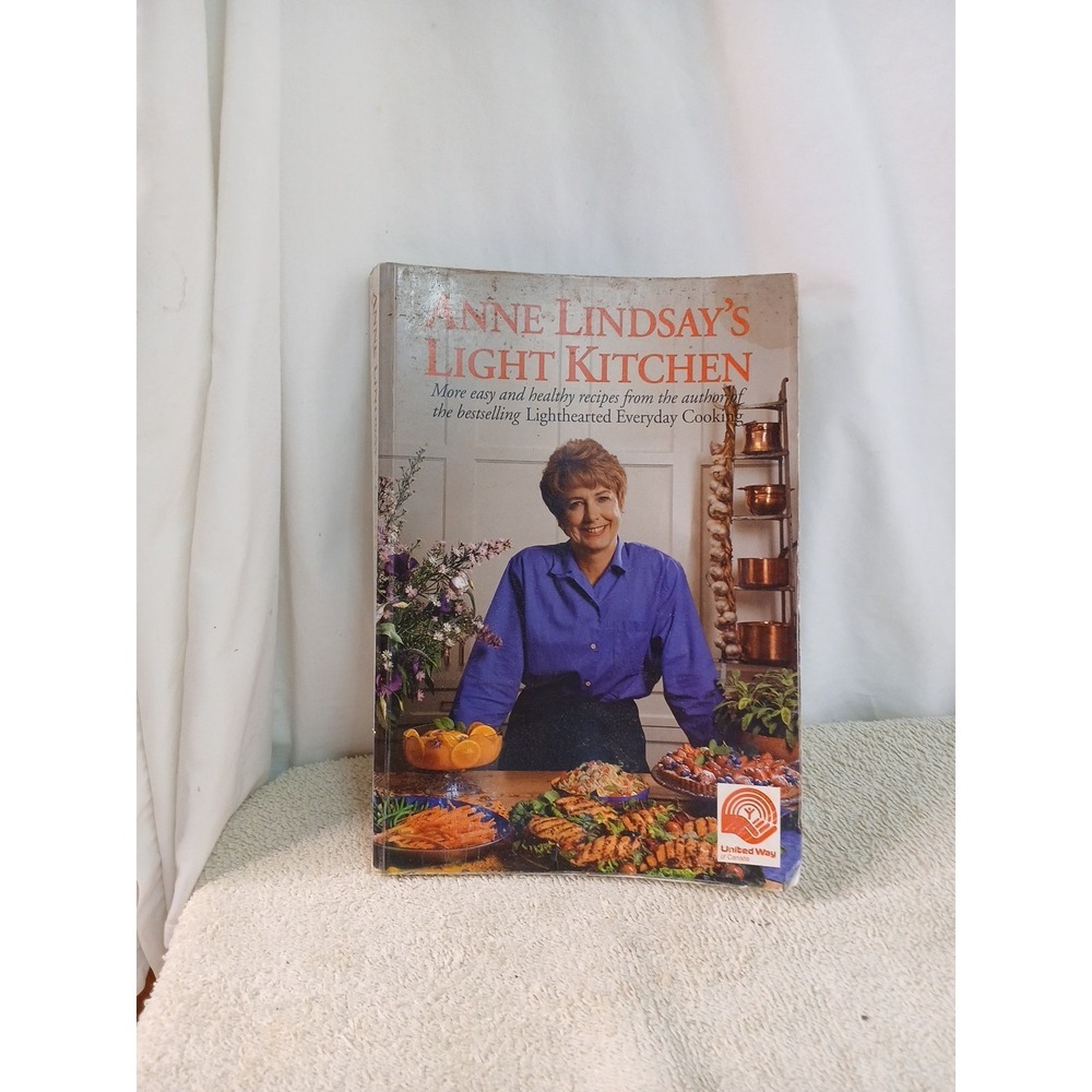 Anne Lindsay's Light Kitchen Cookbook